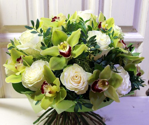 Букет из Орхидеи и белой розы