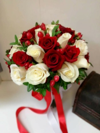 Свадебный букет невесты c розой "Утончённость"