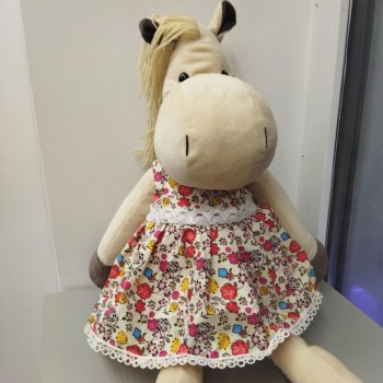 Игрушка с конфетами "лошадка девочка"